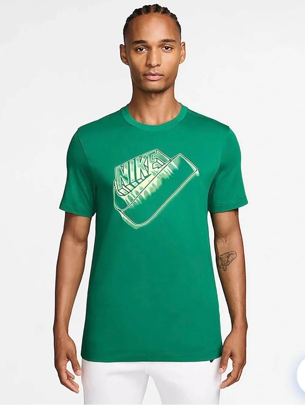 Nike Men's Sportswear Crewneck Graphic T-Shirt XL
